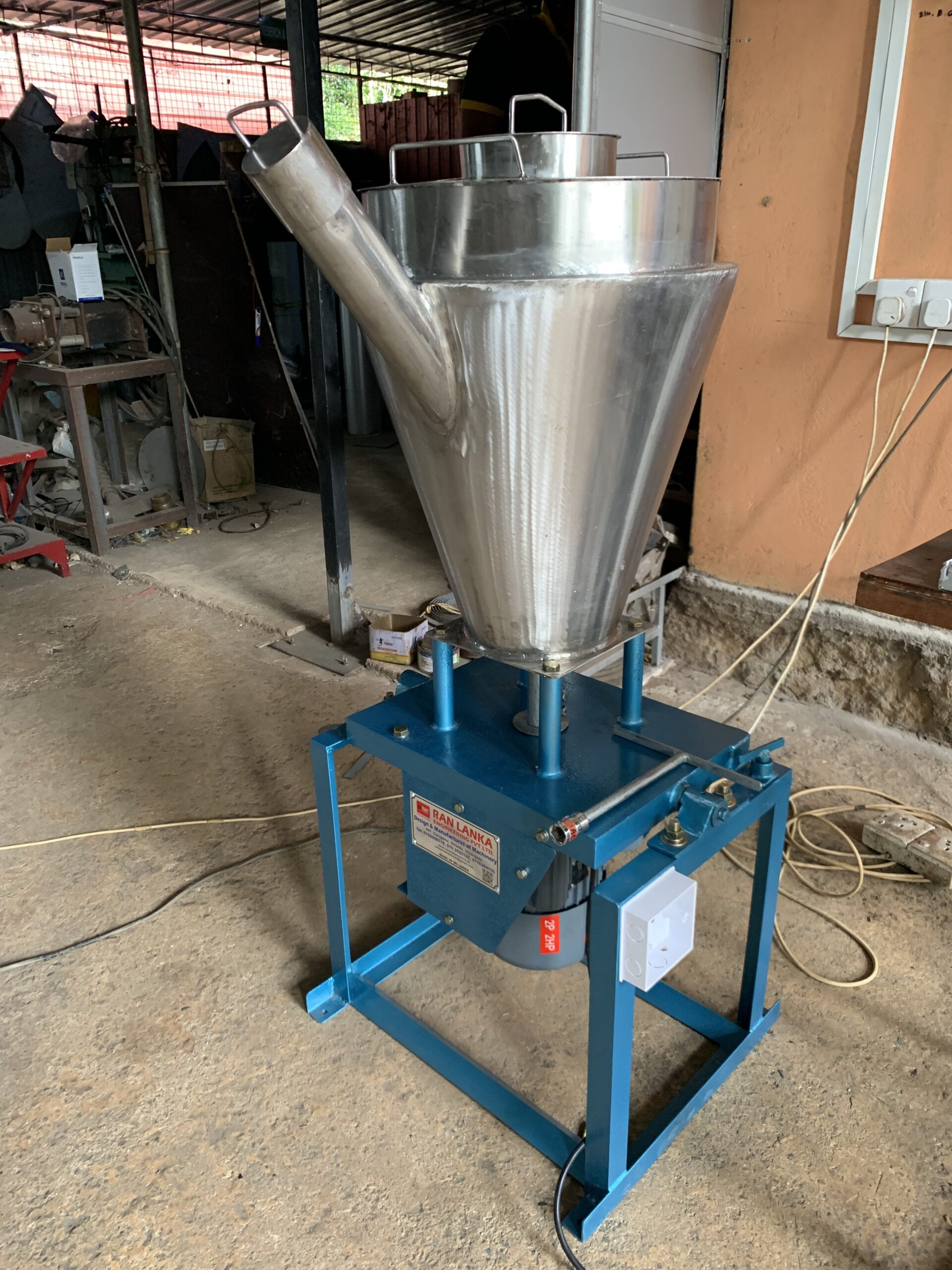 Industrial Blender 30L – 2800rpm – ranlankamachine.lk